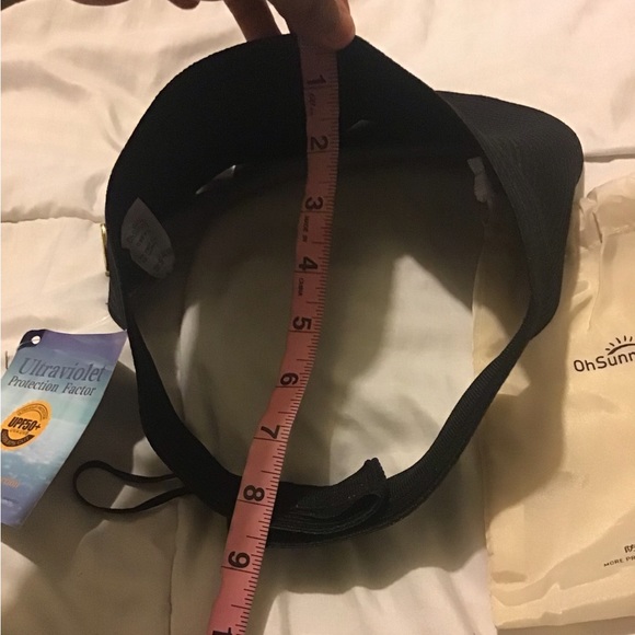 Oh Sunny black visor hat with case NWT - Picture 5 of 10